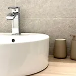 Borgoluce -bilocale Con Parcheggio Gratis- Centro&bgy Appartement *